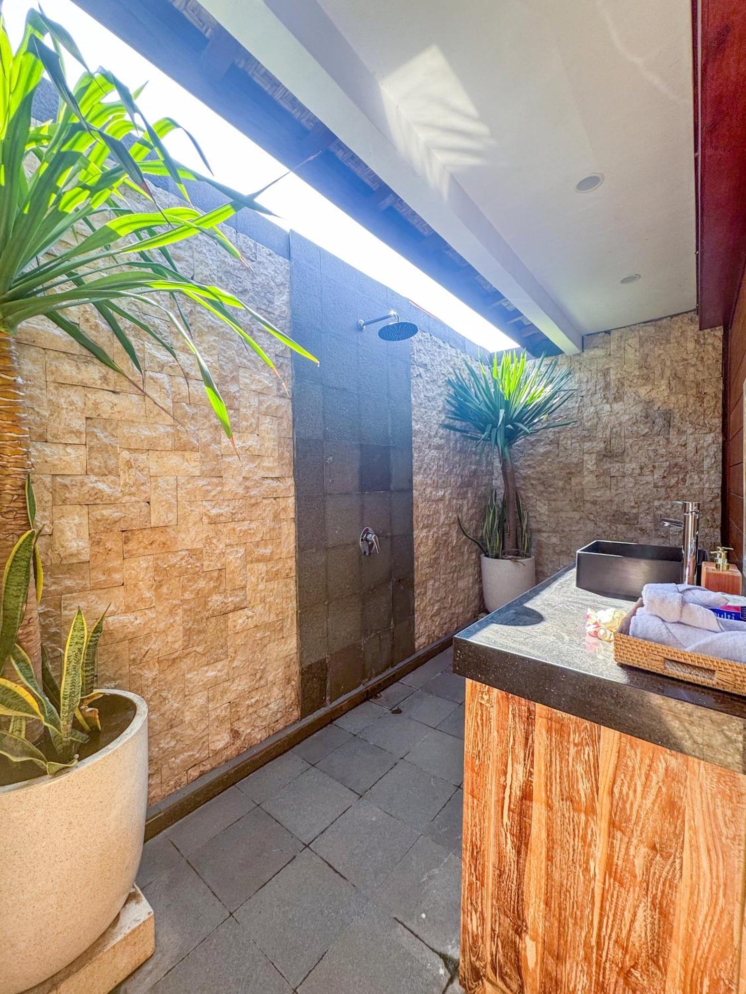 Villa Tahid Gili Air Exteriör bild